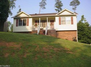 185 Moser Rd, King, NC 27021
