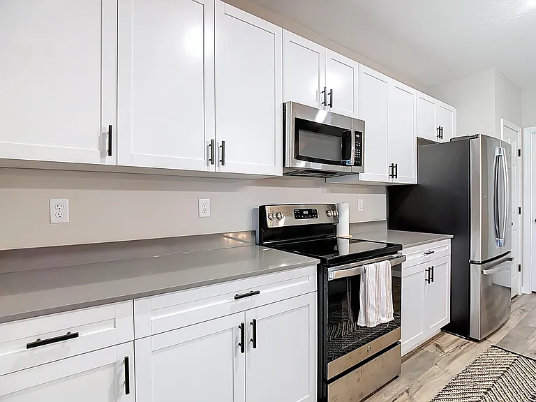 1504 Hummingbird Rd — Photo 5