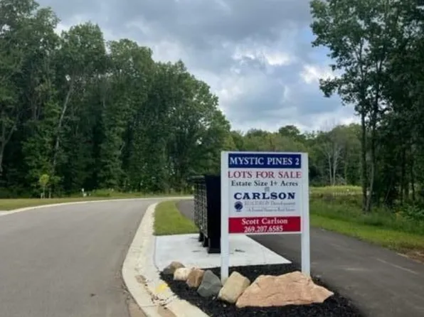 5770 Dutch Pine Ct #35, Kalamazoo, MI 49009