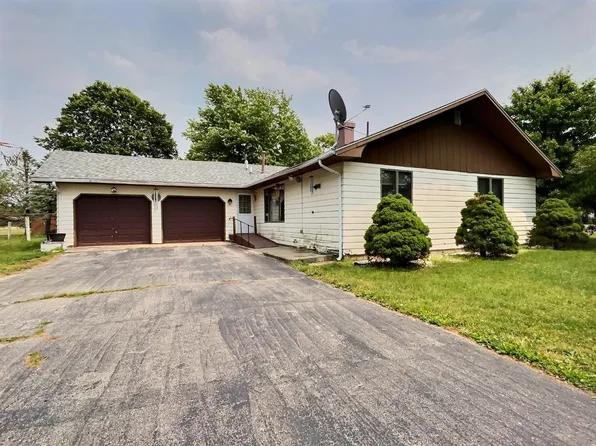 3734 W 1517 S, Kentland, IN 47951