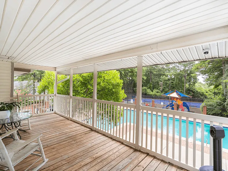 300 Riverside Pkwy — Photo 22