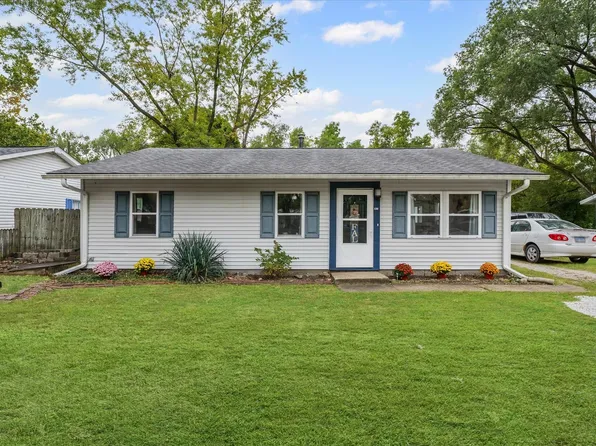 2013 Southwood Dr, Champaign, IL 61821