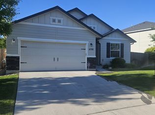 4390 E Stone Falls Dr, Nampa, ID 83686
