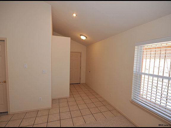 4th image of 120 Silver Shadow Dr