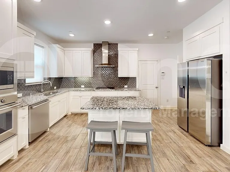 416 Harmon Dr — Photo 6