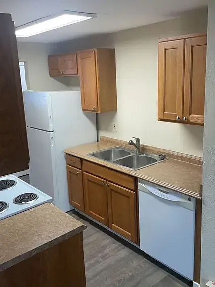 1120 Randall St #1 — Photo 12
