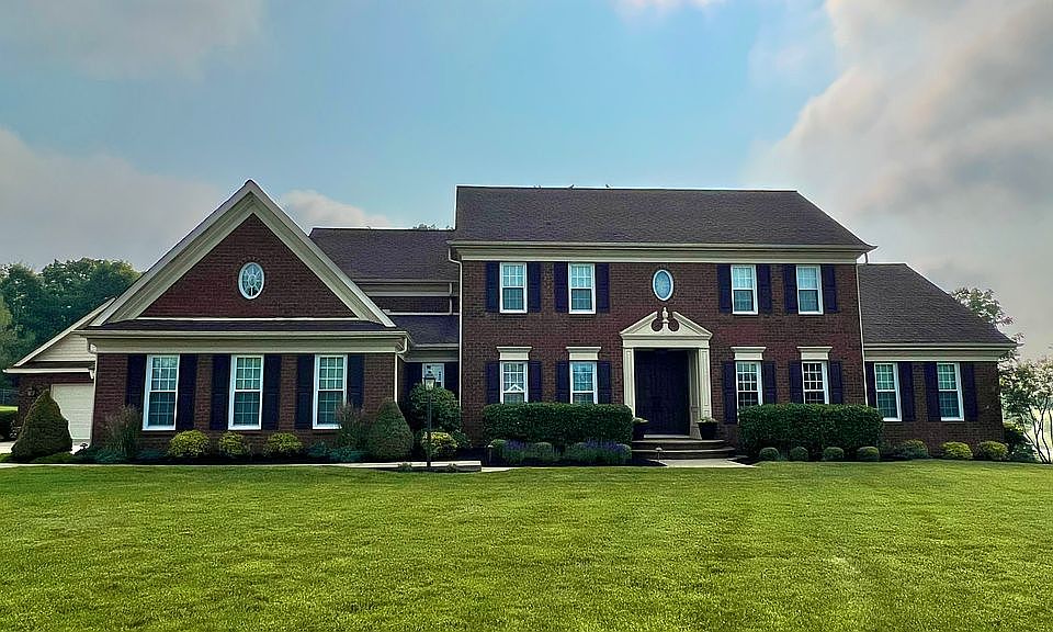 1st image of 69681 Crestview Ln