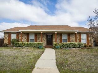 5284 Ragan Dr, The Colony, TX 75056