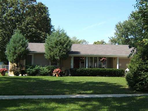1st image of 224 N Crest Ave