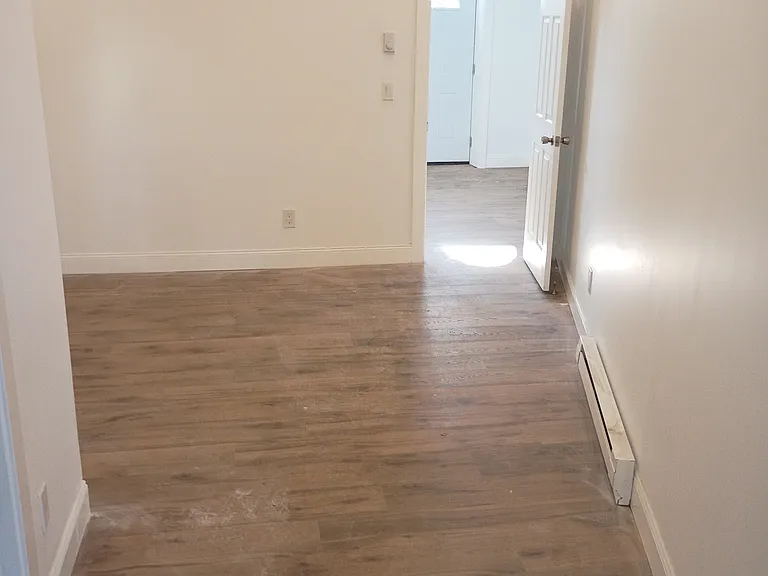 216 S 13th Ave — Photo 13