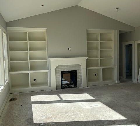 2nd image of 3972 Boulder View Dr NE