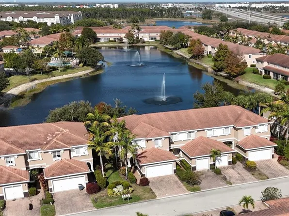 9544 Roundstone CIR, FORT MYERS, FL 33967