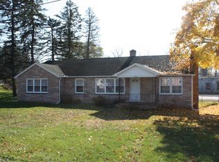 8418 Ridge Rd, Gasport, NY 14067