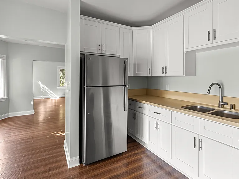 6320 Primrose Ave #6320 — Photo 10