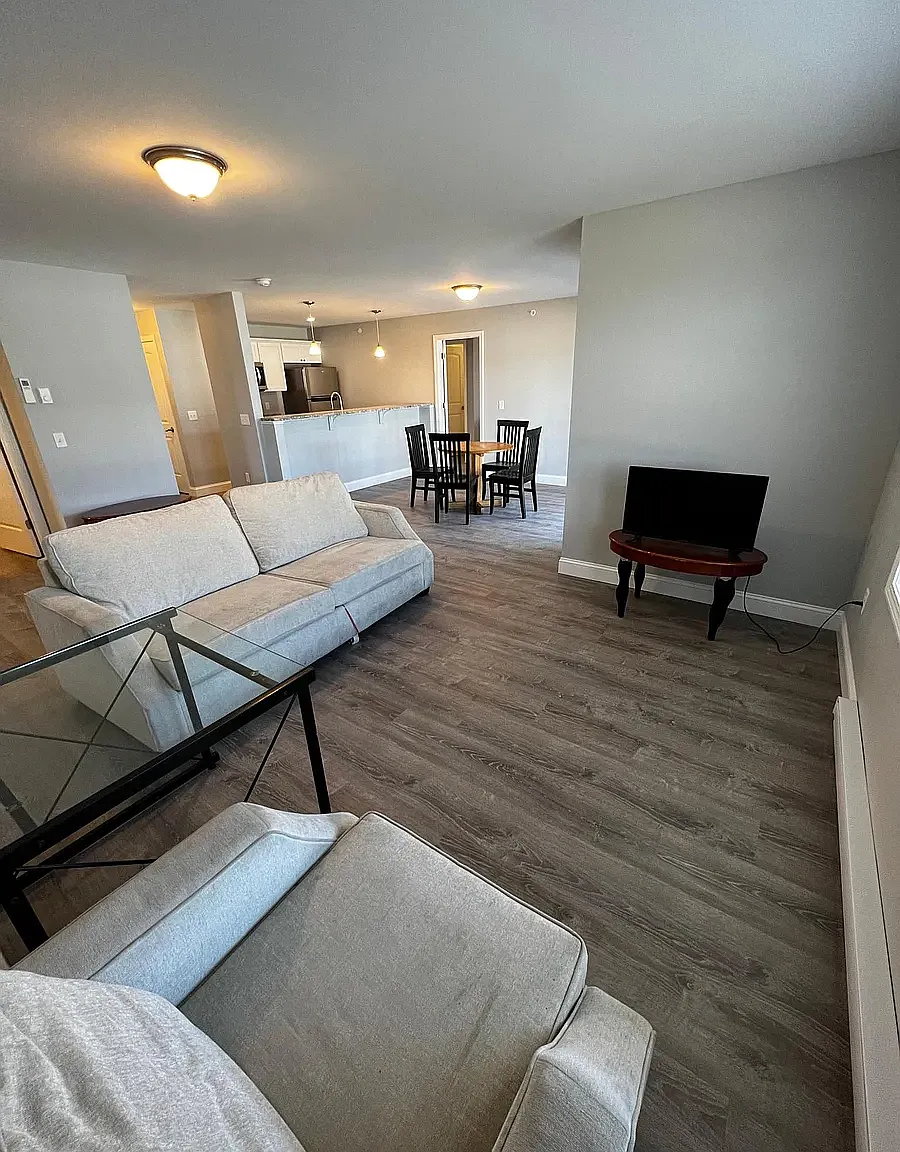 Sanford Pointe — Photo 3