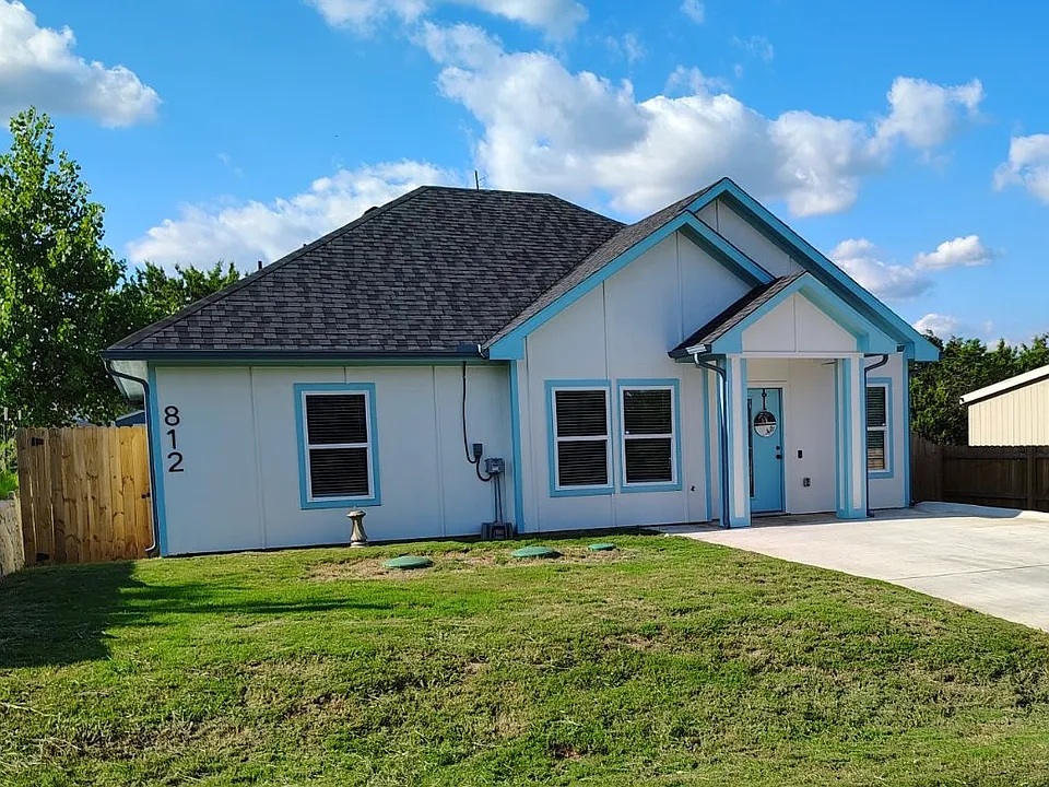 812 Pecos River Dr
