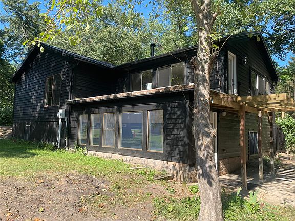 2nd image of 18840 Spring St