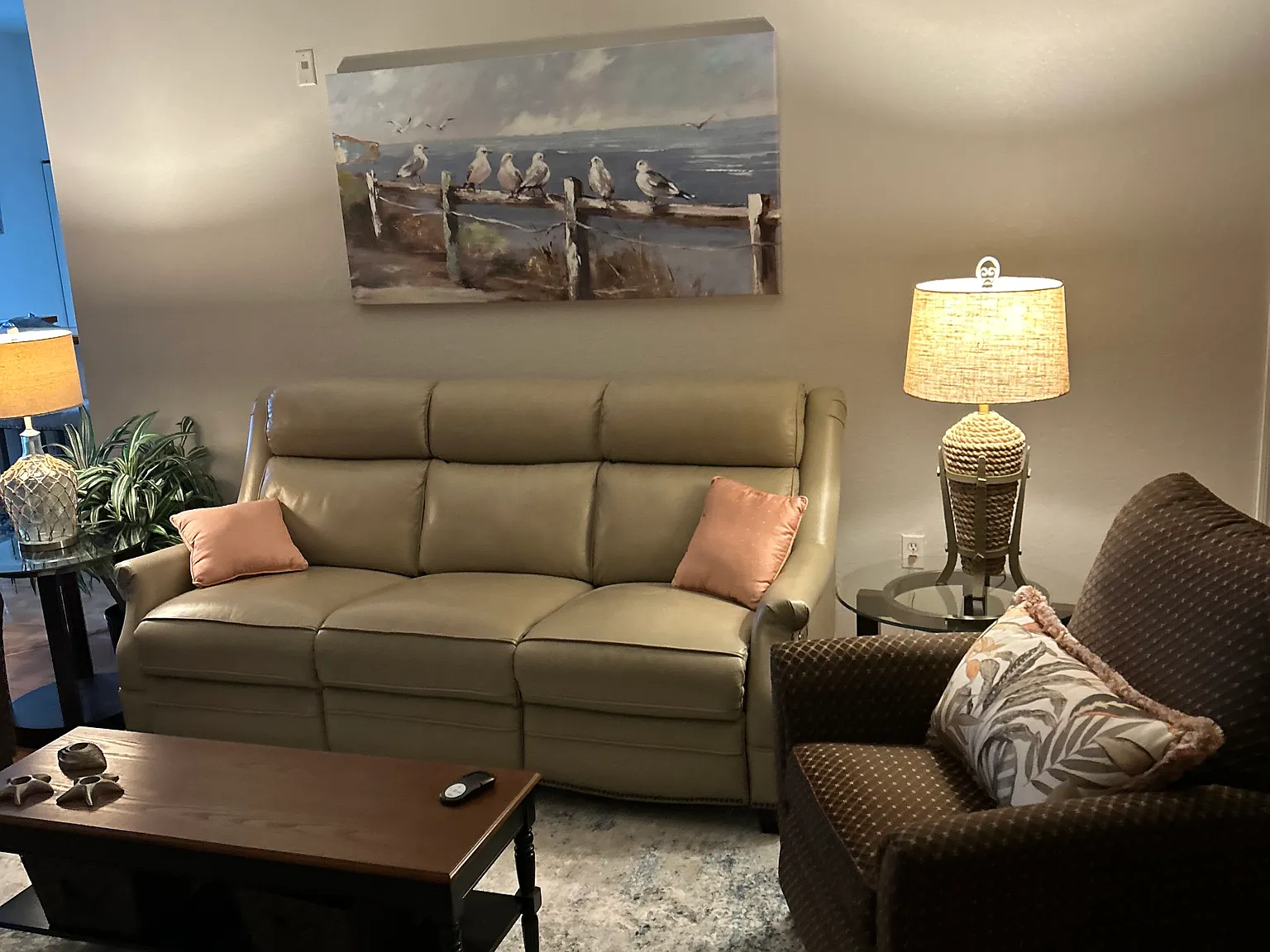 3 bed, 1239 sqft, $4,000 — Photo 3