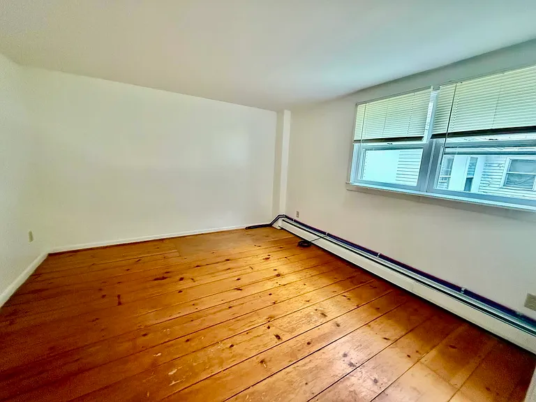 12 Court St #7 — Photo 17