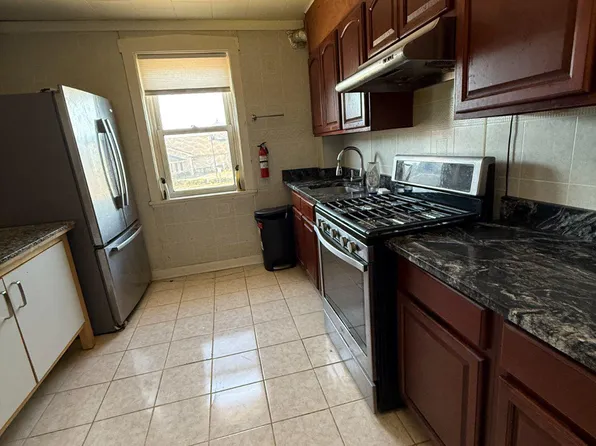 629 N White Horse Pike #2, Somerdale, NJ 08083