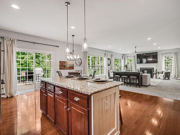 2nd image of 663 Maketewah Dr