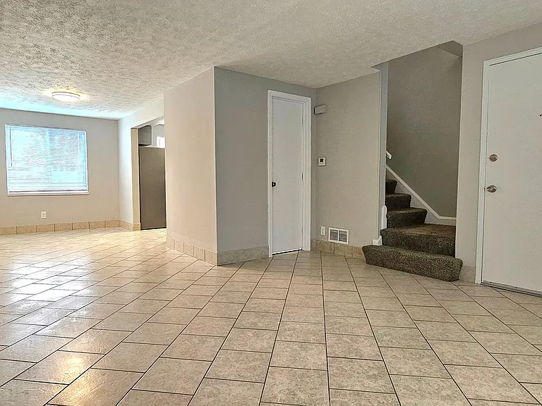 Maples Townhomes — Photo 40
