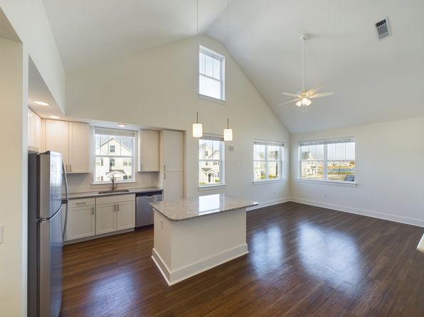 725 Victory Ln #9203