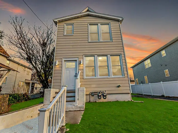 323 Jefferson St, Carlstadt, NJ 07072