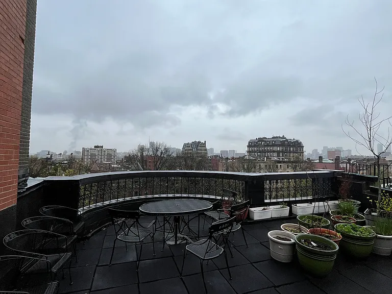 386 Commonwealth Ave #63 — Photo 2