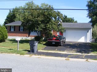 107 W Thomson Dr, Elkton, MD 21921