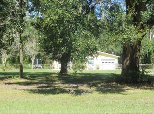 1013 Crenshaw Lake Rd, Lutz, FL 33548
