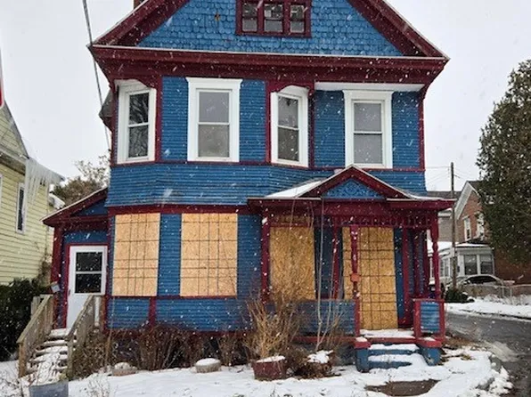 126 Washington Sq, Syracuse, NY 13208