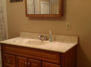 543 Valley View Dr, Millstadt, IL 62260