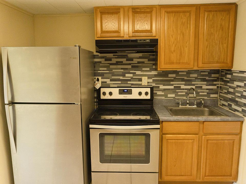 1st image of 44 1/2 Terrace St #2