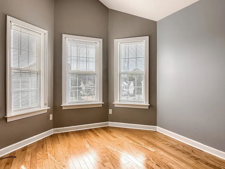 4900 Windsprint Way — Photo 2
