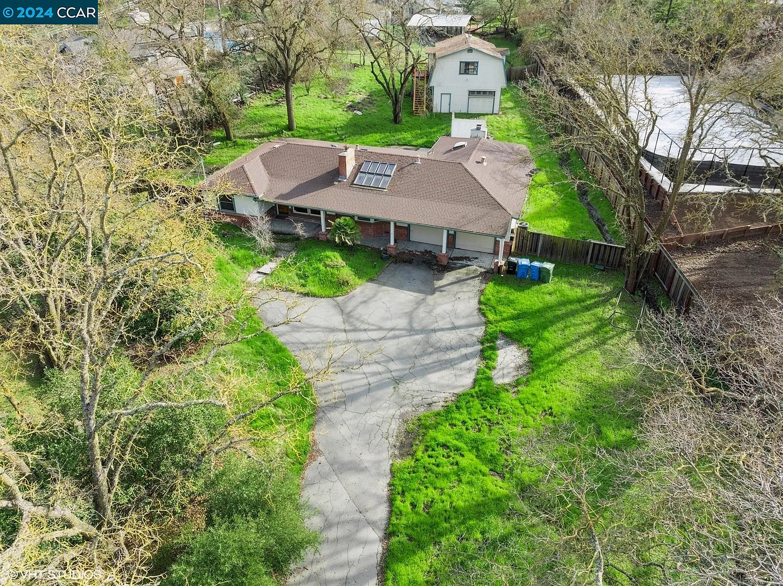 2697 Stone Valley Rd photo 1