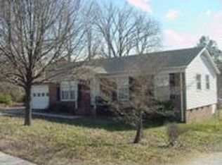 625 W Vandalia Rd, Greensboro, NC 27406