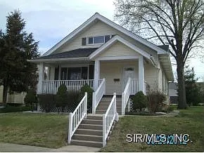 413 Union Ave photo 1