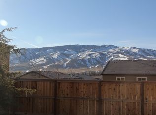 214 Edinburgh Dr, Verdi, NV 89439