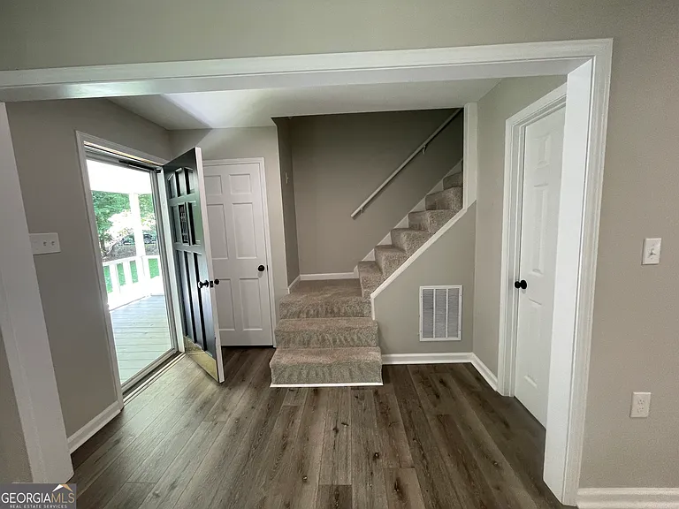 160 Shoal Creek Rd — Photo 5