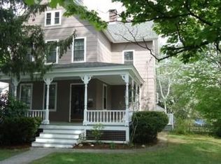 107 Massasoit St, Northampton, MA 01060