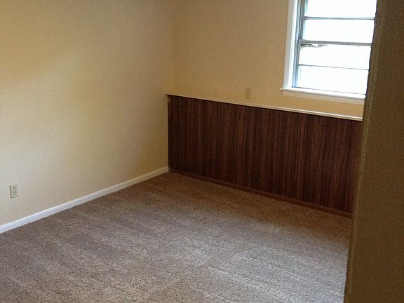 5th image of 3930 Jerome Ct