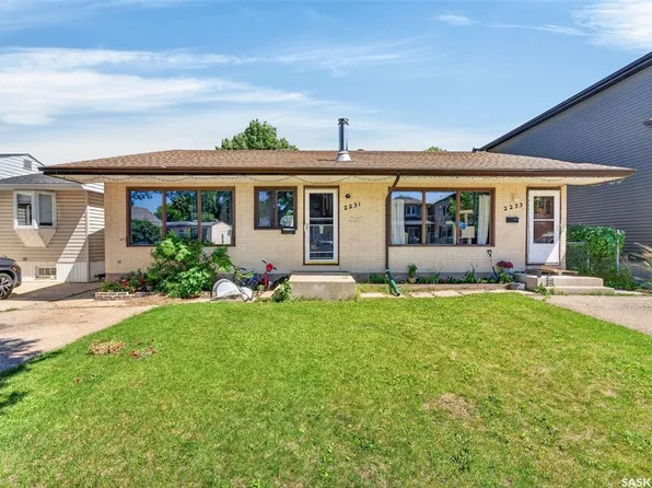 2231-2233 St Andrews AVENUE, Saskatoon, SK S7M 0M4