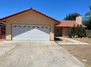 3227 N Sonora Ave, Fresno, CA