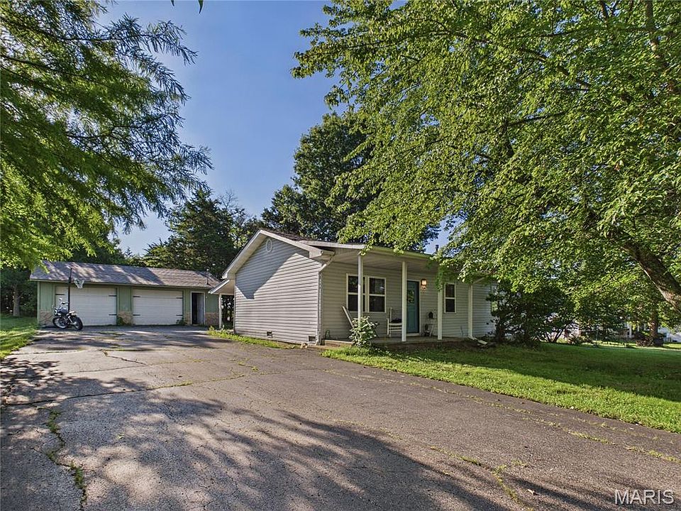 1st image of 311 Harold St
