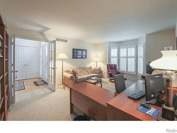 4th image of 9439 Timberline Ct #42