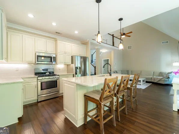 2025 Goldmine Dr, Cumming, GA 30040