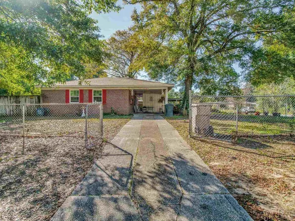 1156 Webster Dr, Pensacola, FL 32505