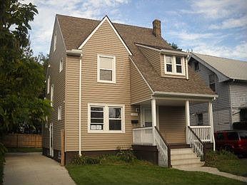 1st image of 1427 E 172nd St