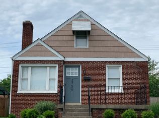 2756 E Livingston Ave, Columbus, OH 43209